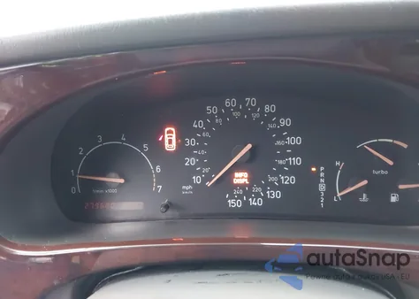 2001 Saab 9-5 z USA, uszkodzony, nr VIN YS3ED58E513050103